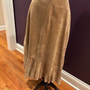 Camel-colored Lined Suede Skirt with Partially Elastic Waist and Lining